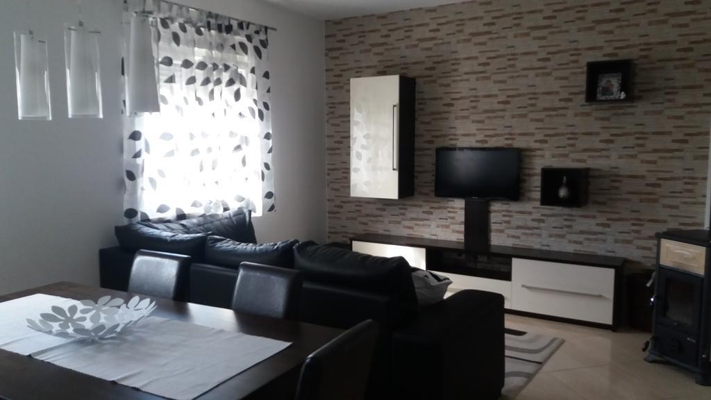 Apartman Tomislav Ii